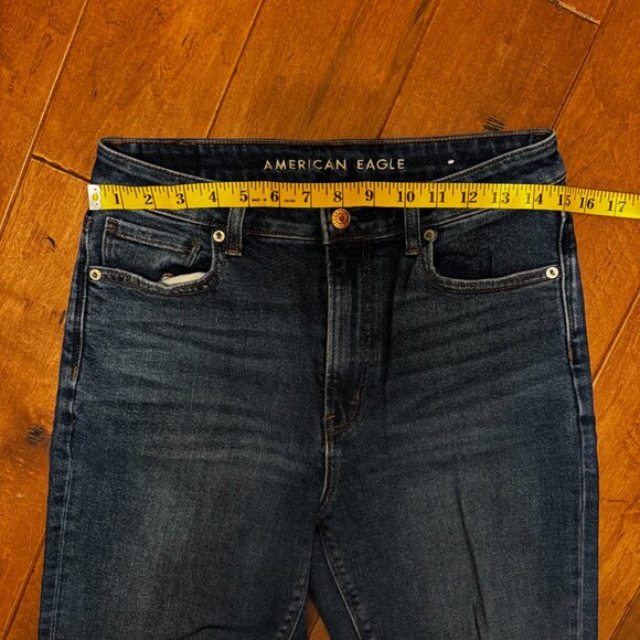 American Eagle Mom Jeans | Dark Wash Distressed | Size 6 | VGUC - Picture 6 of 9